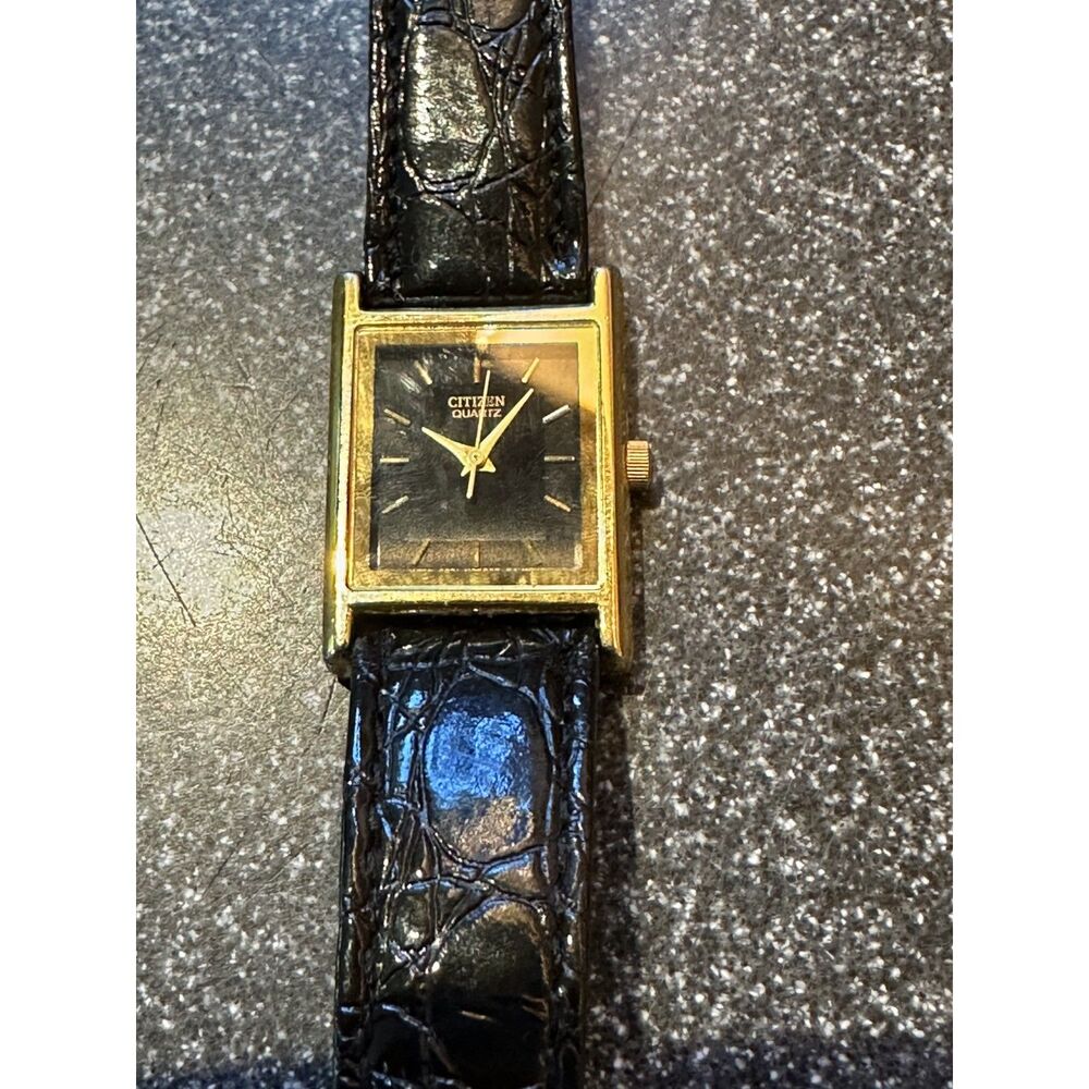 Vintage 1980s Citizen Tank Watch, Black and Gold, 6031-076371 M